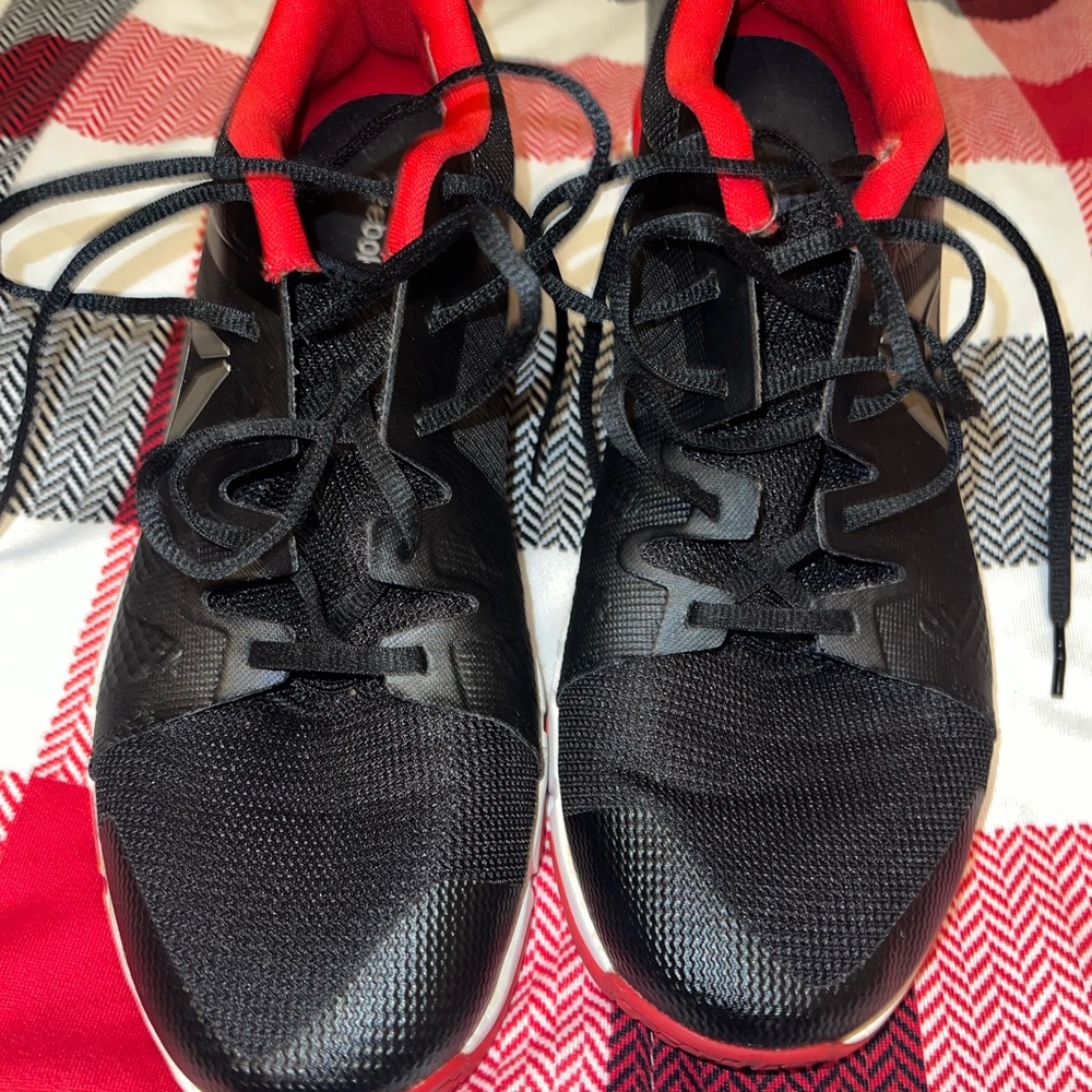 Men’s Reebok cross training size 12